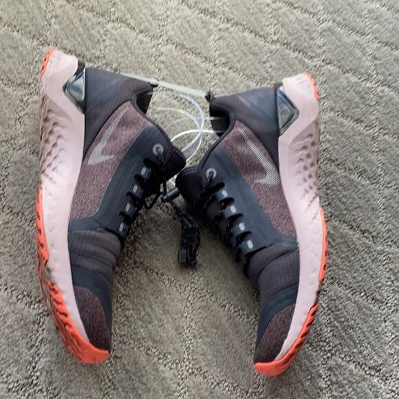 Nike Shield Running Shoes Size Oil Gray casual lightweight sz 9 athletic - Picture 7 of 8